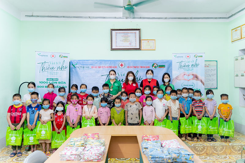 Vinapharma - Group vui tết thiếu nhi